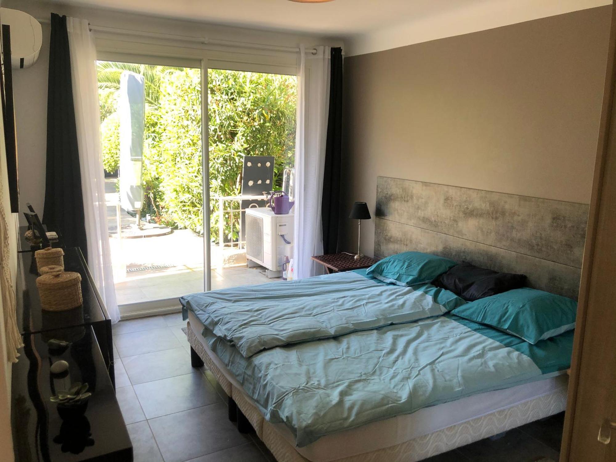 Only 60M To The Beach, 2 Bedroom Cozy Apartment, 80M2 Big Garden, Very Central Канны Экстерьер фото