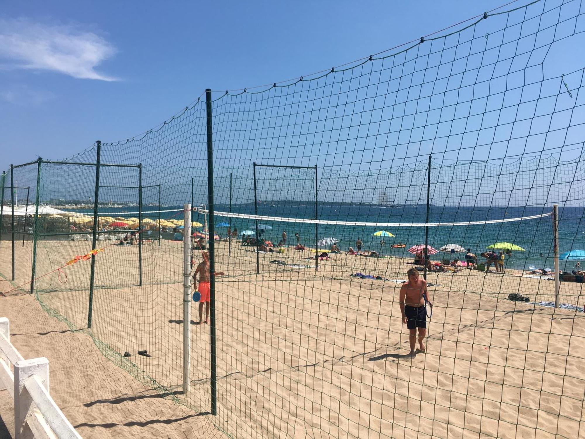 Only 60M To The Beach, 2 Bedroom Cozy Apartment, 80M2 Big Garden, Very Central Канны Экстерьер фото
